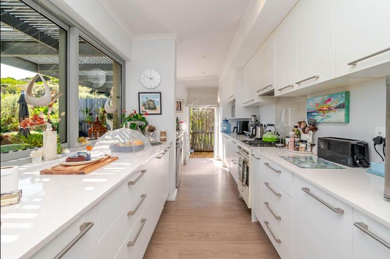 4 Bedroom Property for Sale in Crofters Valley Western Cape